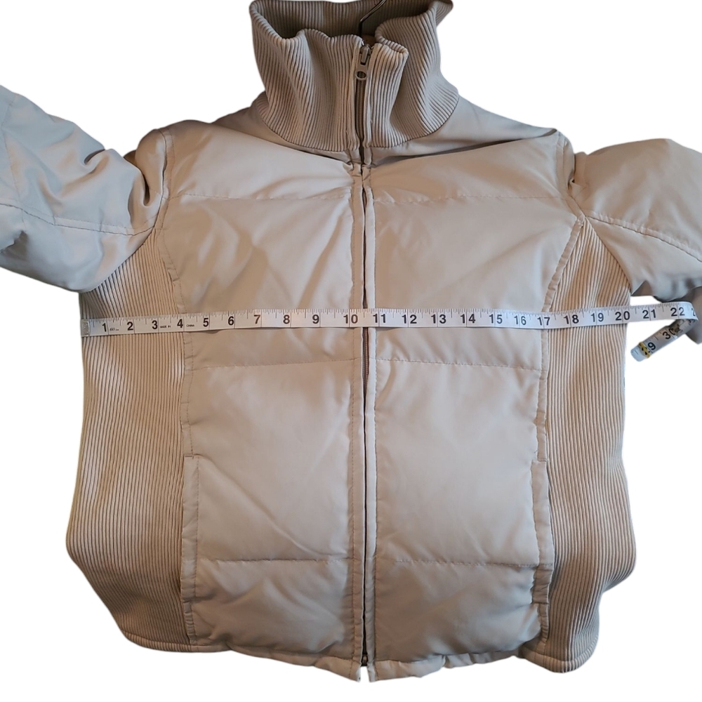 Women's GAP Down Puffer Jacket Cream Medium Vintage Y2K! - Picture 12 of 14